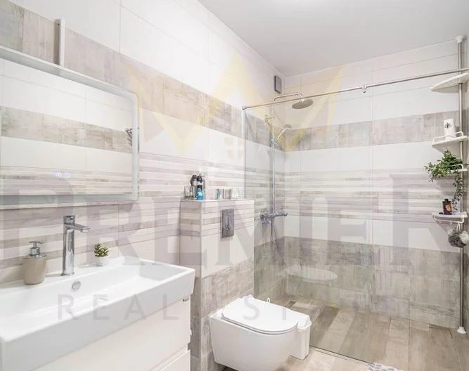 Луксозна къща в село Близнаци - - снимка 37 - Имоти Премиер