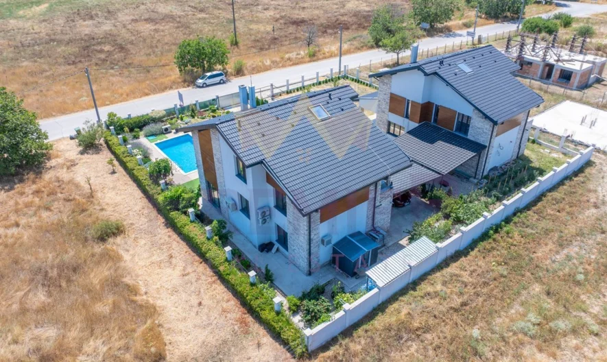 Луксозна къща в село Близнаци - - снимка 46 - Имоти Премиер