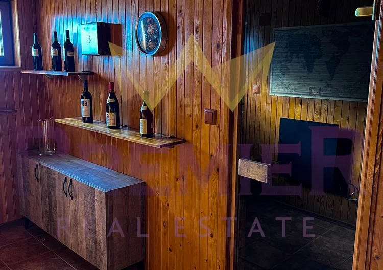 Луксозна триетажна къща в село Оброчище -  - снимка 20 - Имоти Премиер