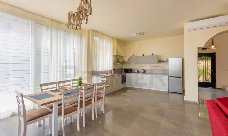 Луксозна вила с морска панорама и басейн на 150 м от плажа в Лозенец -  - снимка 9 - Имоти Премиер