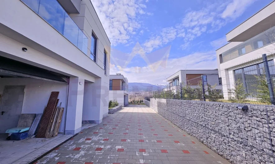 Луксозни, бутикови къща в Бистрица -  - снимка 38 - Имоти Премиер