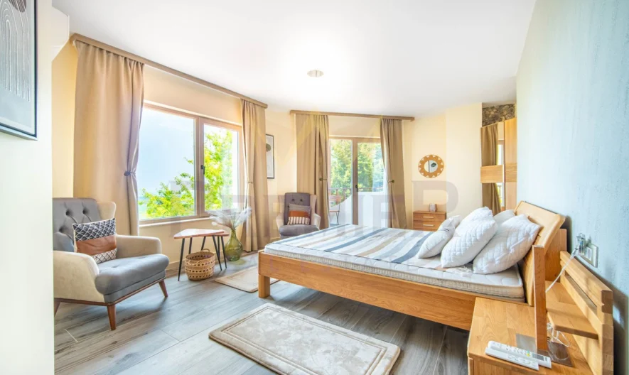 Луксозно имение в село Рогачево - - снимка 12 - Имоти Премиер