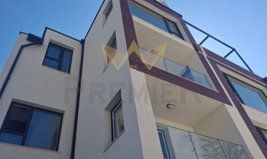 ЛУКСОЗНО ОБЗАВЕДЕН ДВУСТАЕН АПАРТАМЕНТ С МОРСКА ПАНОРАМА -  - снимка 12 - Имоти Премиер