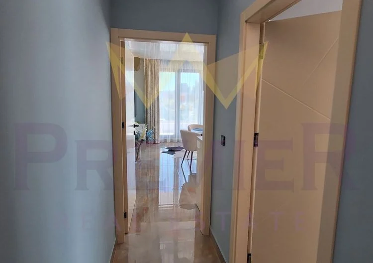 ЛУКСОЗНО ОБЗАВЕДЕН ДВУСТАЕН АПАРТАМЕНТ С МОРСКА ПАНОРАМА -  - снимка 8 - Имоти Премиер