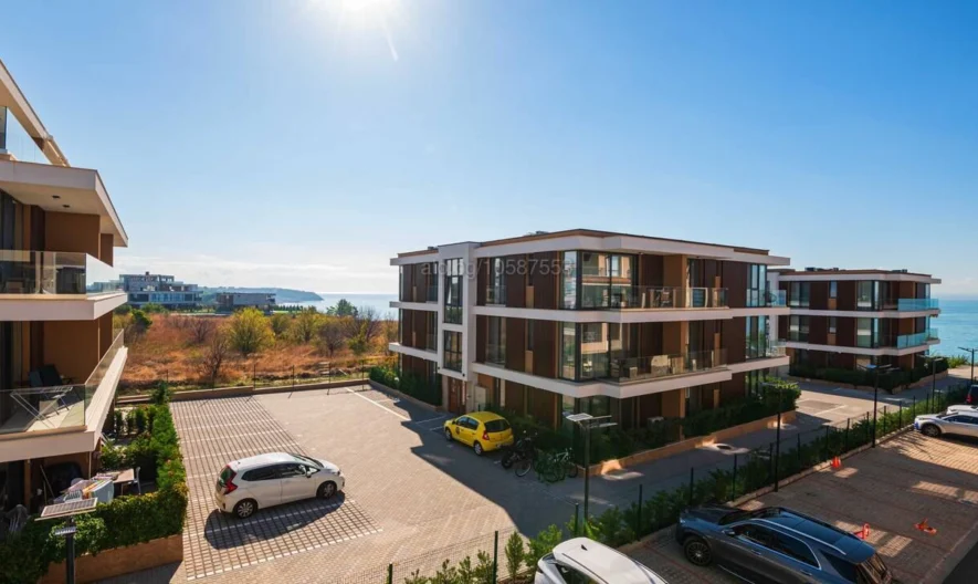 Луксозно обзаведен двустаен апартамент с впечатляваща морска гледка - - снимка 26 - Имоти Премиер