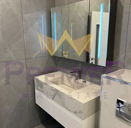 Луксозно обзаведен двустаен апартамент в кв. Кръстова вада - - снимка 7 - Имоти Премиер