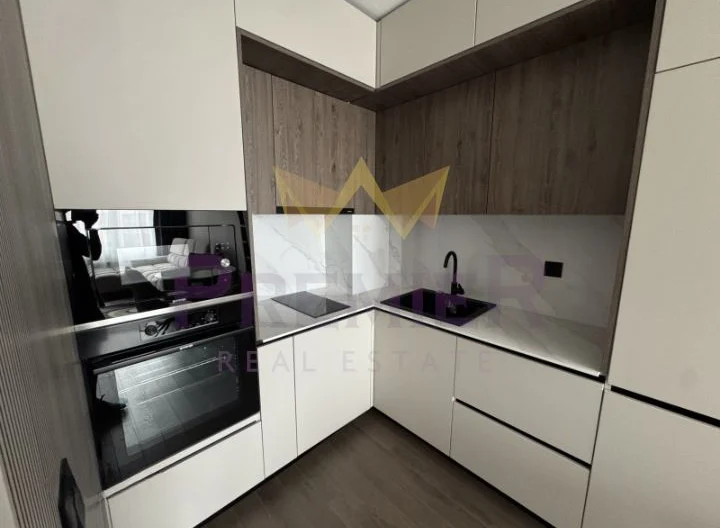 Луксозно Обзаведен Двустаен Апартамент в ж.к. Малинова Долина - - снимка 8 - Имоти Премиер