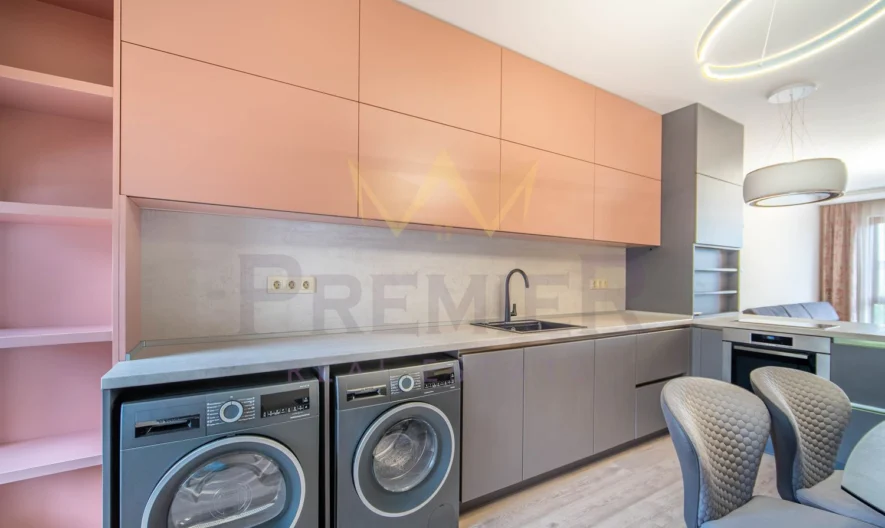 ЛУКСОЗНО ОБЗАВЕДЕН ТРИСТАЕН АПАРТАМЕНТ - - снимка 4 - Имоти Премиер