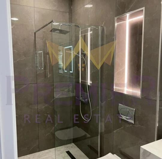 Луксозно обзаведен тристаен апартамент в кв. Кръстова вада -  - снимка 10 - Имоти Премиер