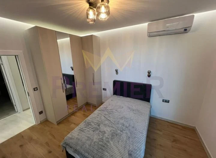 Луксозно обзаведен тристаен апартамент в кв. Кръстова вада -  - снимка 7 - Имоти Премиер