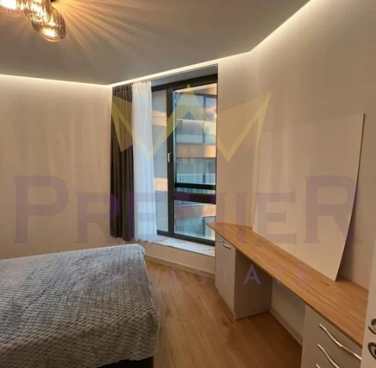 Луксозно обзаведен тристаен апартамент в кв. Кръстова вада - - снимка 7 - Имоти Премиер