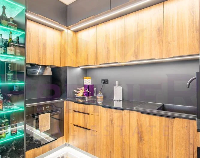 Луксозно обзаведен тристаен апартемент в гр.Варна - - снимка 5 - Имоти Премиер