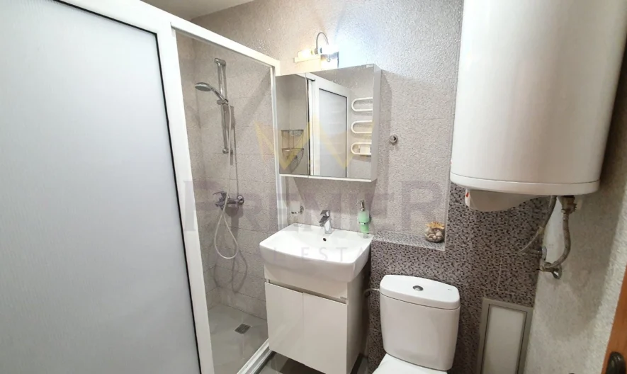 ЛУКСОЗНО ОБЗАВЕДЕН ТРИСТЕН АПАРТАМЕНТ В РАЙОНА НА НЕПТУН -  - снимка 10 - Имоти Премиер