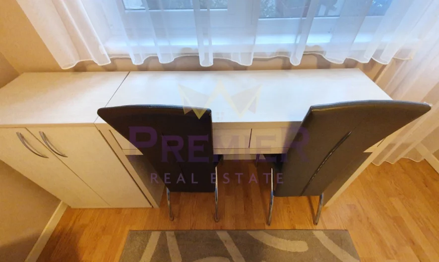 ЛУКСОЗНО ОБЗАВЕДЕН ТРИСТЕН АПАРТАМЕНТ В РАЙОНА НА НЕПТУН - - снимка 9 - Имоти Премиер