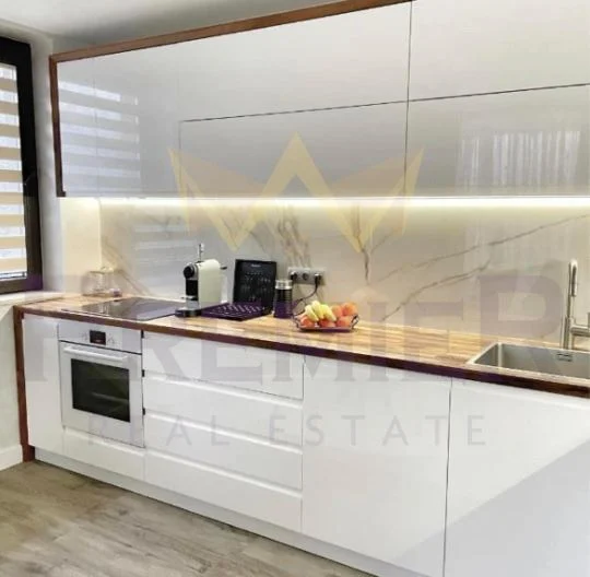 Луксозно обзаведена къща в гр.Правец -  - снимка 2 - Имоти Премиер