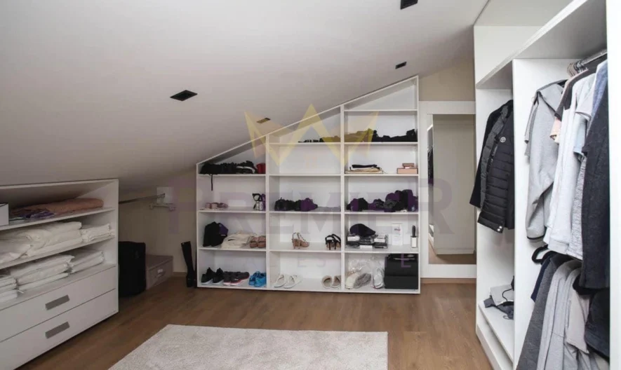 Луксозно обзаведена къща в гр.Правец -  - снимка 8 - Имоти Премиер