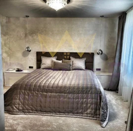 Луксозно обзаведена къща в гр.Правец -  - снимка 9 - Имоти Премиер