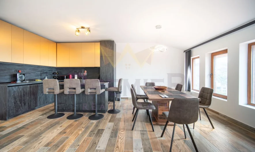 Luxuriously Furnished Three-Bedroom Apartment with Sea Panorama in the Town of Balchik! -  - snimka 3 - Imoti Premier