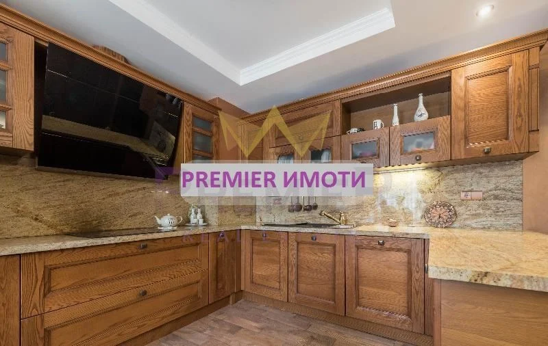 LUXURIÖSE DREI-ZIMMER-WOHNUNG SEWASTOPOL -  - snimka 8 - Imoti Premier