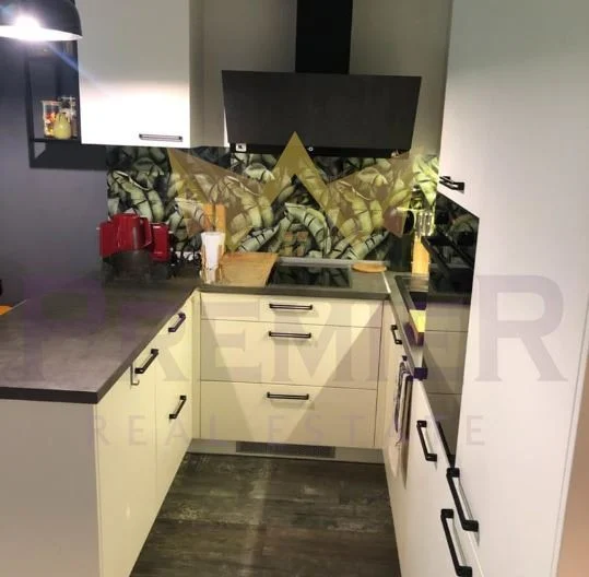 LUXURIÖSE ZWEIZIMMERWOHNUNG, VIERTEL CHAIKA -  - snimka 2 - Imoti Premier