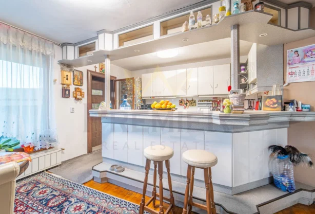 Real Estate Agency - Imoti Premier - imot - 1202432, Price: 698000 EUR