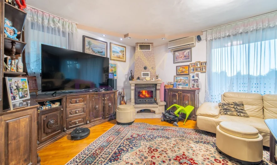 Luxury family house in the Asparuhovo district -  - snimka 2 - Imoti Premier