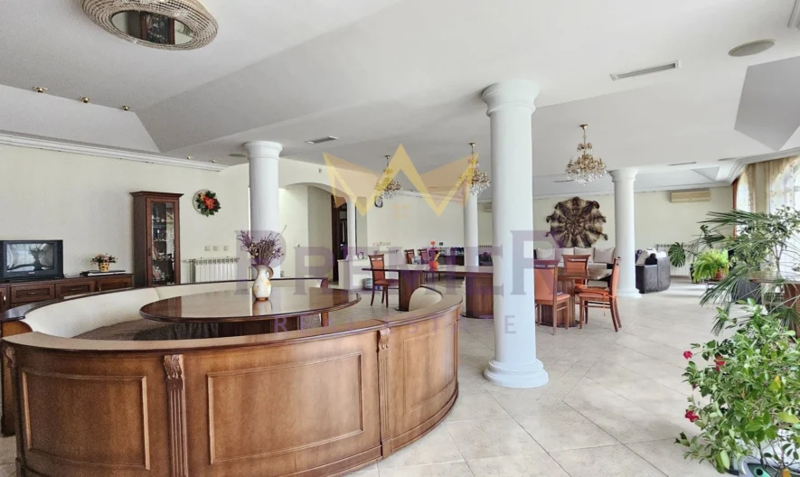 Luxury villa 18 km from Varna, in close proximity to an oak grove -  - snimka 10 - Imoti Premier