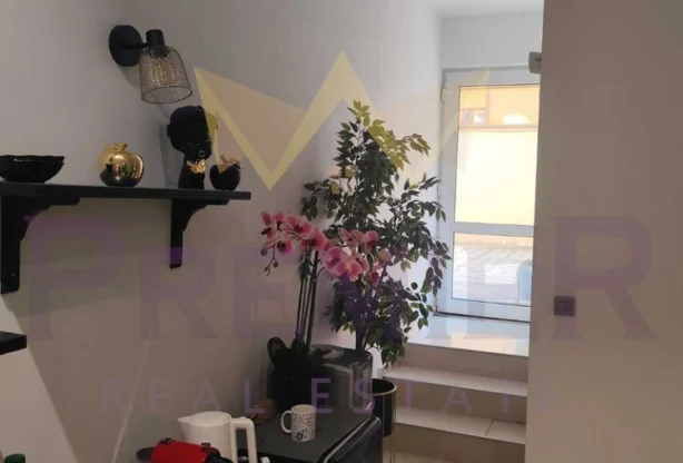 Агенция за недвижими имоти - Имоти Премиер - имот - 1104991, Цена: 190000 EUR