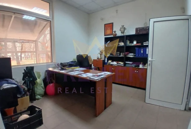 Агенция за недвижими имоти - Имоти Премиер - имот - 976514, Цена: 920.3256 EUR