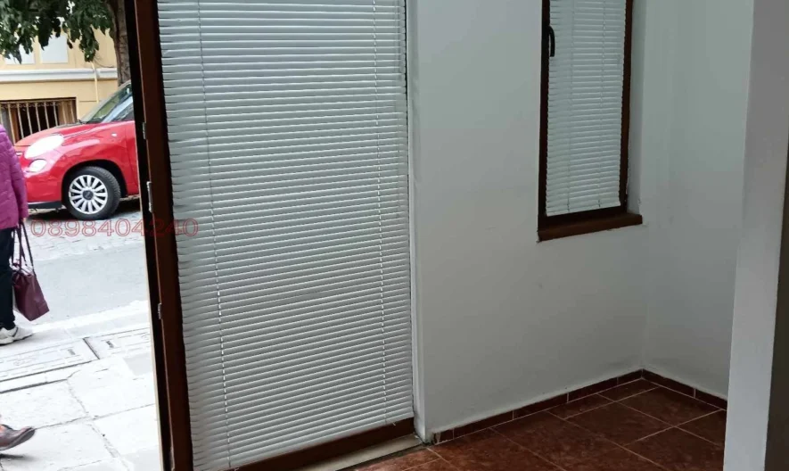 Магазин на 2 нива в център, морска градина -  - снимка 6 - Имоти Премиер