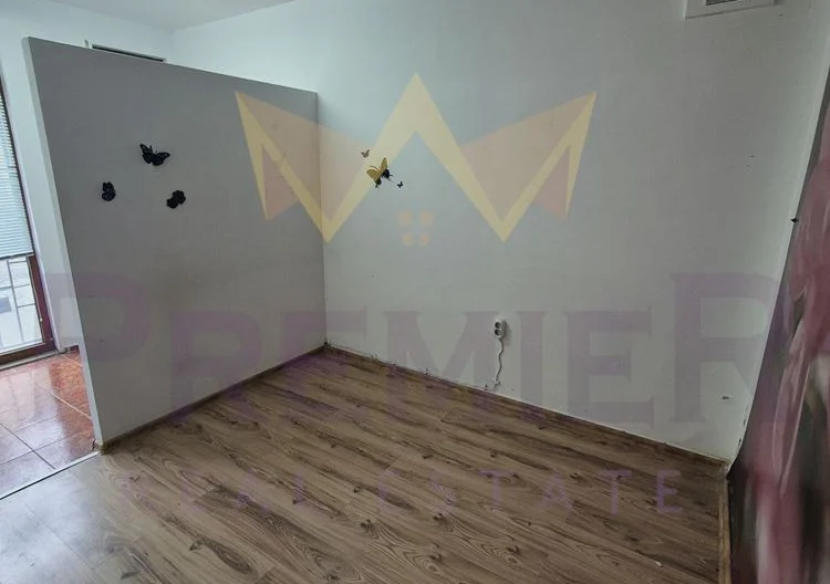 Магазин на 2 нива в център, морска градина -  - снимка 7 - Имоти Премиер