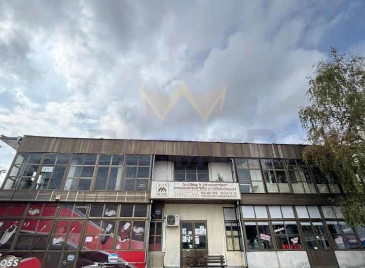 Магазин, намиращ се на 1ви етаж на центъра на гр. Бяла - - снимка 4 - Имоти Премиер