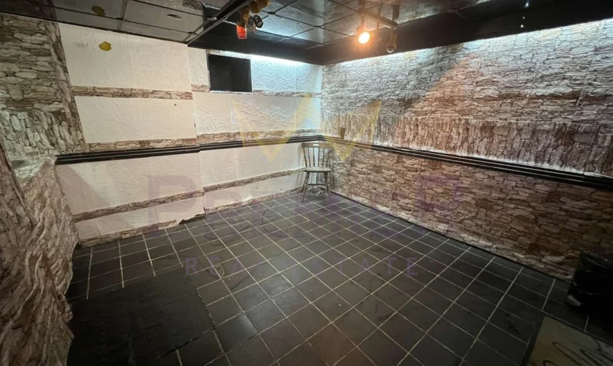 МАГАЗИН, ЦЕНТЪР -  - снимка 2 - Имоти Премиер