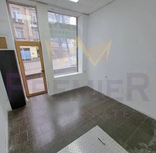 МАГАЗИН, ЦЕНТЪР -  - снимка 4 - Имоти Премиер