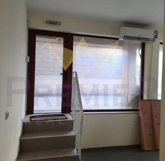 Магазин Цветен квартал -  - снимка 4 - Имоти Премиер