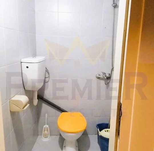 Магазин в кв. Левски -  - снимка 9 - Имоти Премиер