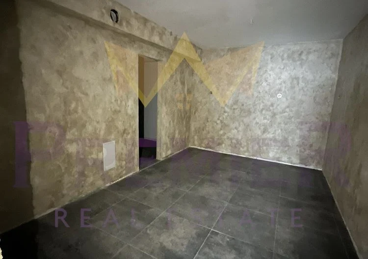 Магазини в Търговски комплекс / Идеален център - - снимка 10 - Имоти Премиер