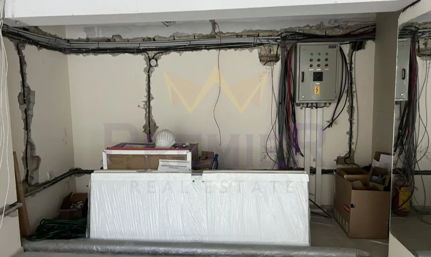 Магазини в Търговски комплекс / Идеален център - - снимка 13 - Имоти Премиер