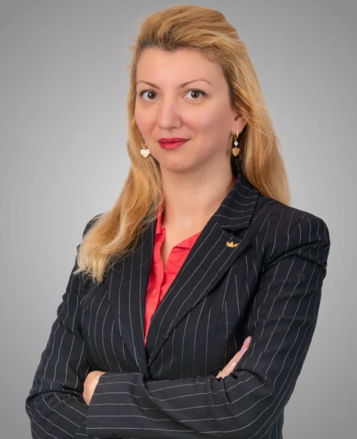 Двуетажна къща с двор в луксозен затворен комплекс – Ален мак, Варна - ИМОТИ ПРЕМИЕР - Агенция за недвижими имоти