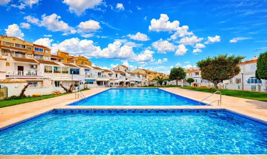 Maisonette in Torrevieja, Alicante (3 Schlafzimmer, 2 Badezimmer) - - snimka 1 - Imoti Premier