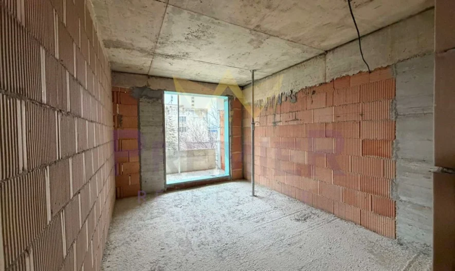 Маломерен Тристаен апартамент - - снимка 7 - Имоти Премиер