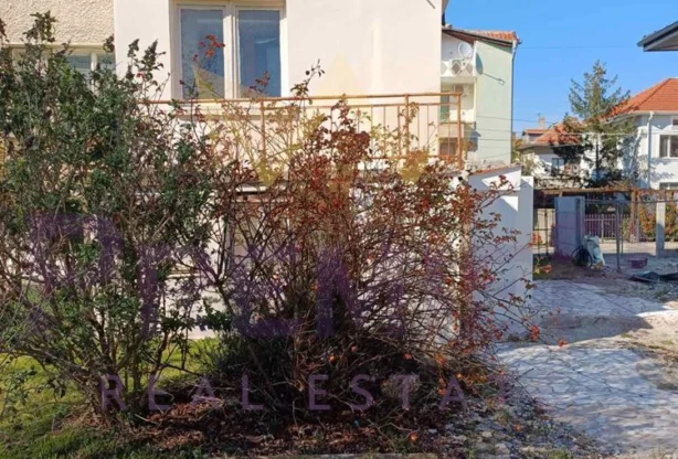 Агенция за недвижими имоти - Имоти Премиер - имот - 1083687, Цена: 190000 EUR