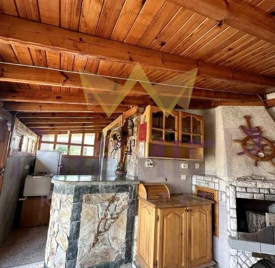 МАСИВНА КЪЩА В ГР.СРЕДЕЦ -  - снимка 17 - Имоти Премиер