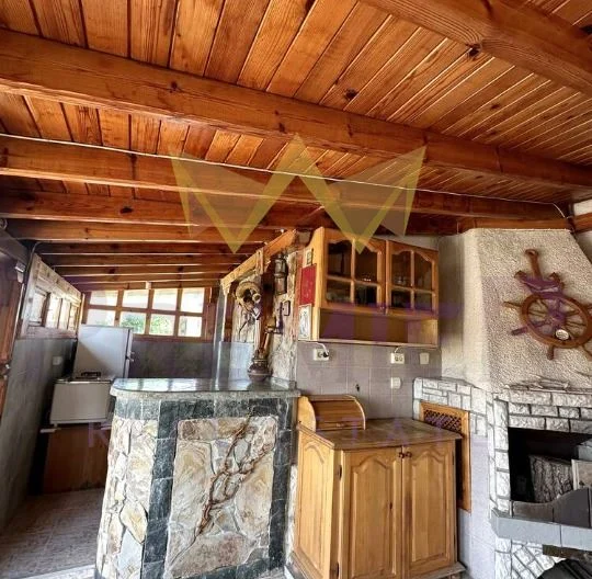 МАСИВНА КЪЩА В ГР.СРЕДЕЦ -  - снимка 9 - Имоти Премиер