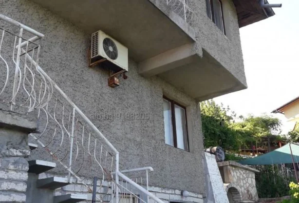 Агенция за недвижими имоти - Имоти Премиер - имот - 817118, Цена: 186500 EUR