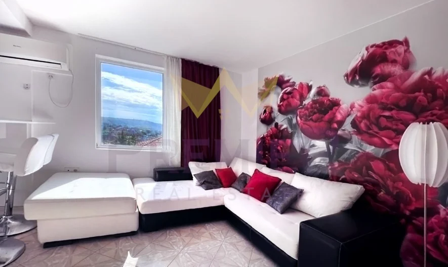 Möblierte 3-Zimmer-Maisonette, Balchik -  - snimka 2 - Imoti Premier