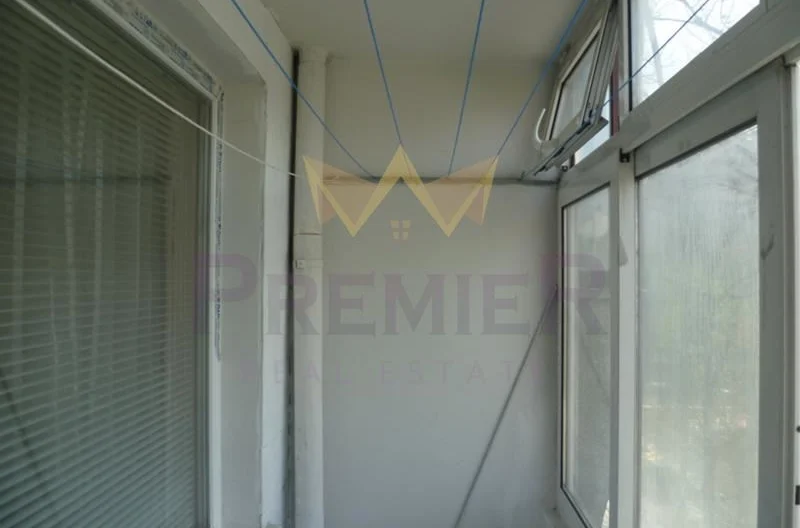 MÖBLIERTE ZWEIZIMMERWOHNUNG, VIERTEL LETNO KINO - - snimka 7 - Imoti Premier