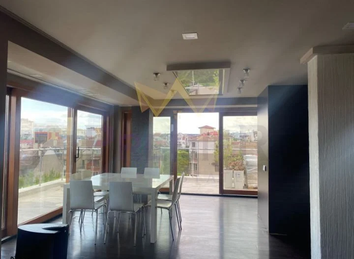 Möbliertes Penthouse mit mehreren Zimmern. -  - snimka 1 - Imoti Premier