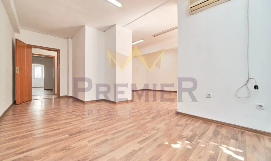 MEHRZIMMERWOHNUNG NÄHE LJATNO KINO TRAKIJA 170 M² -  - snimka 2 - Imoti Premier