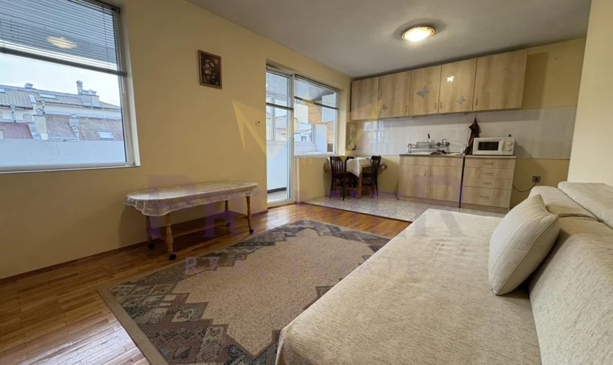 МЕЗОНЕТ, БАЗАР ЛЕВСКИ - - снимка 1 - Имоти Премиер